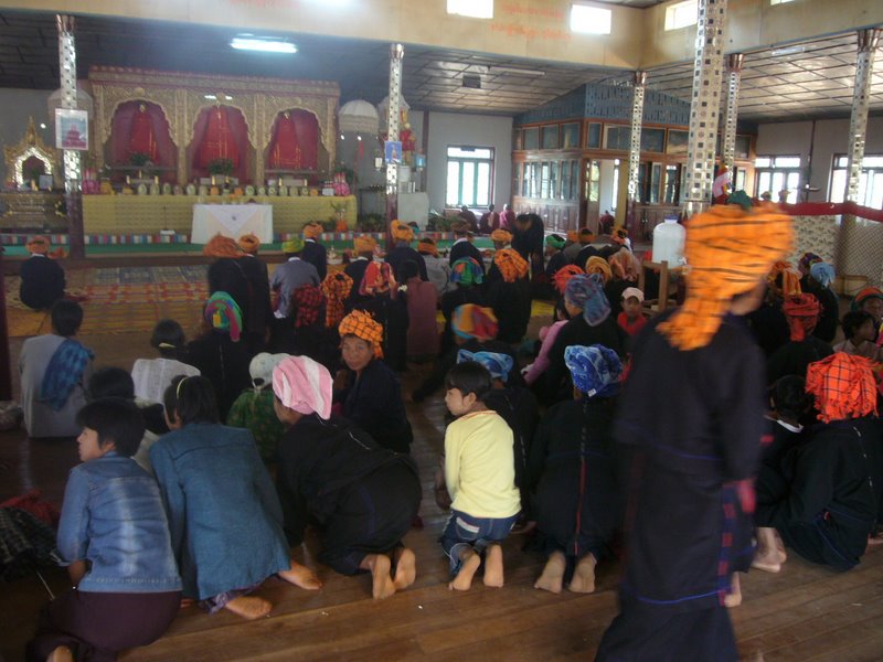 Travel - Myanmar - Kalaw Shan - Monks Enter The Monastery